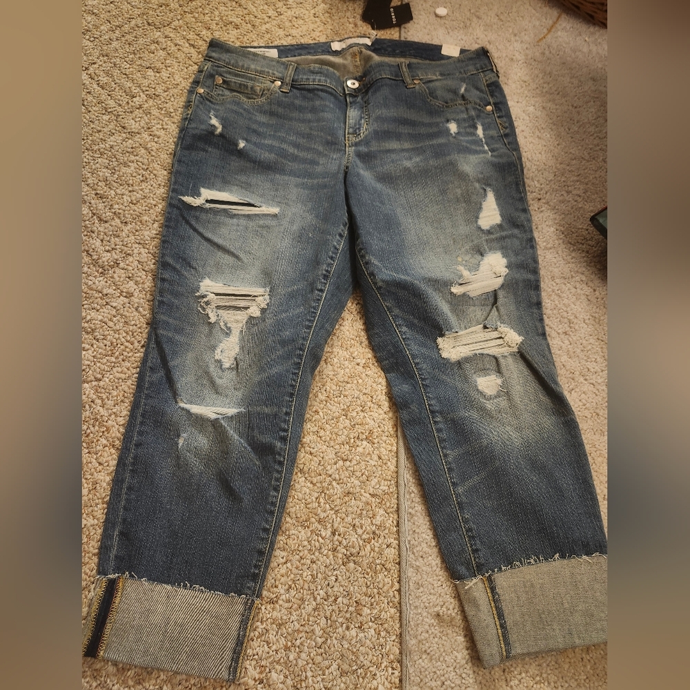 Torrid Boyfriend Crop Jeans - Size 14